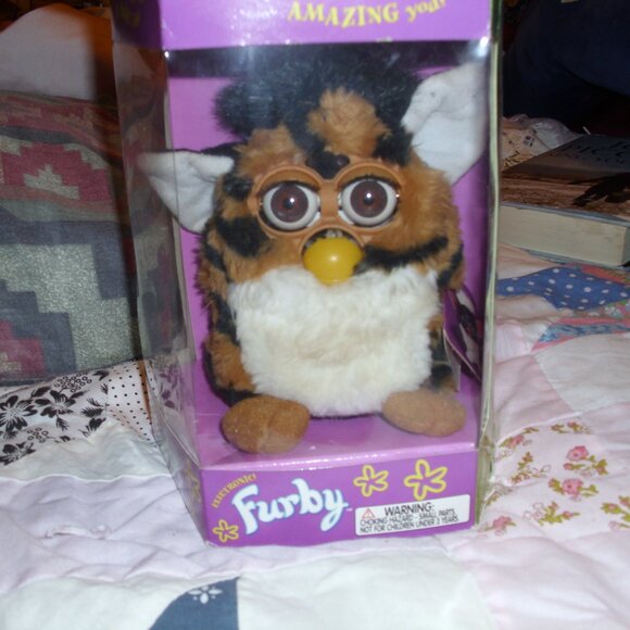 1998 furby vintage in box never played with nwt - Picture 5 of 5